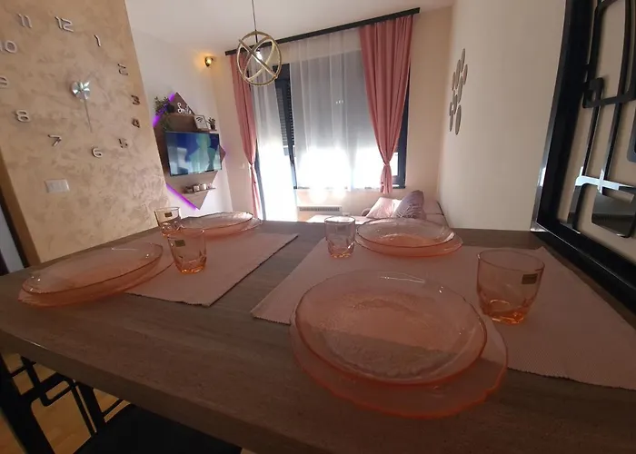 Apartamento M2 Titova *